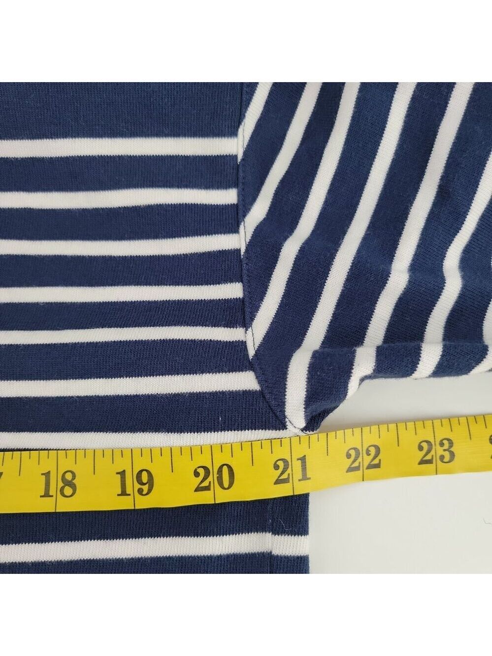 Vineyard Vines Navy & White Striped Nautical Button Shoulder Top – Size M - Picture 6 of 8